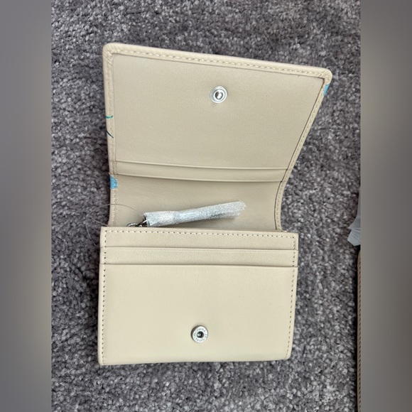 Radley London Book Street Crossbody Purse and Wallet - Picture 7 of 8